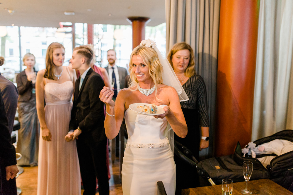 Hochzeitsfotograf in der St. Gertrud-Kirche in Barmbek und Hotel Hafen Hamburg